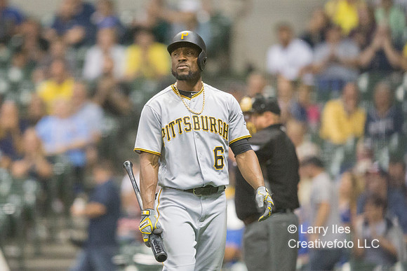 DKI17091223_Pirates_vs_Brewers
