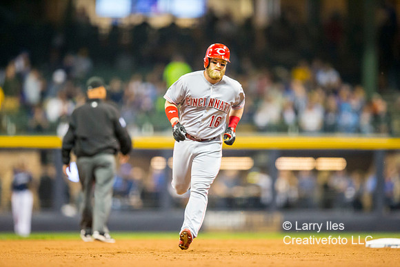 DKI17092707_Brewers_Reds