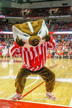 DKI191121001_UW_vs_UWGB