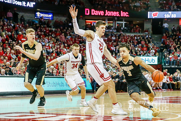 DKI180215011_Wisconsin_Purdue
