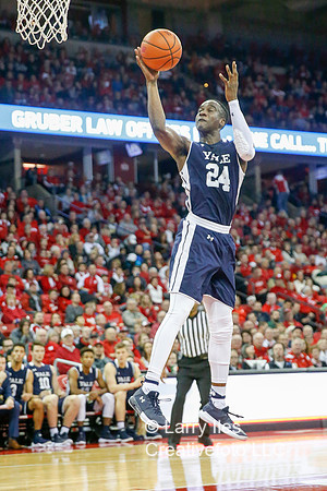DKI171112009_Wisconsin_Yale