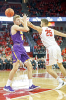 DKI171101018_Wisconsin_Northern_Iowa