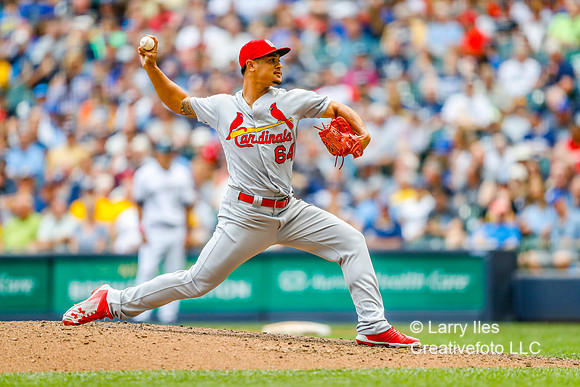 DKI180530021_Cardinals_at_Brewers