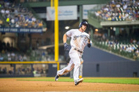 DKI17091309_Pirates_vs_Brewers_Game_3