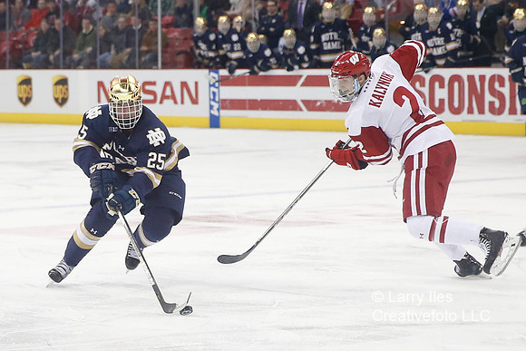 DKI171208016_Wisconsin_Notre_Dame