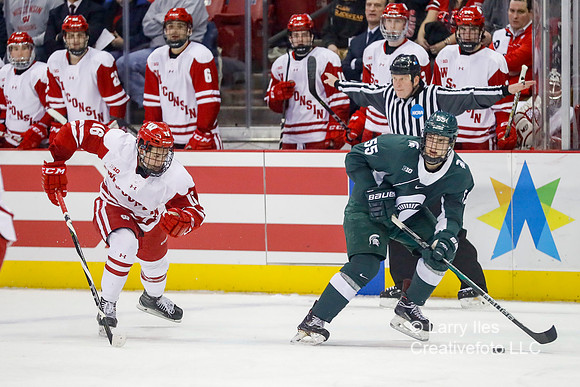 DKI180112016_Wisconsin_Michigan_State
