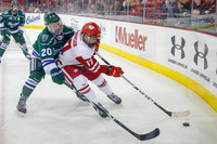 DKI171125004_Wisconsin_Mercyhurst