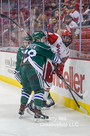 DKI171125007_Wisconsin_Mercyhurst
