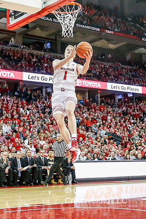 DKI180215007_Wisconsin_Purdue
