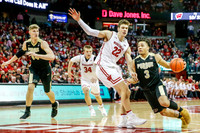 DKI180215013_Wisconsin_Purdue