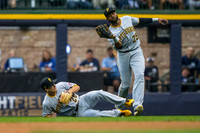 DKI17091120_Pirates_vs_Brewers