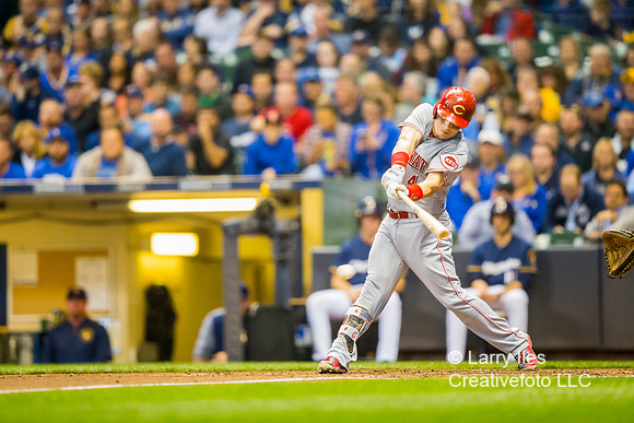 DKI17092709_Brewers_Reds