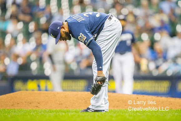 DKI17091205_Pirates_vs_Brewers