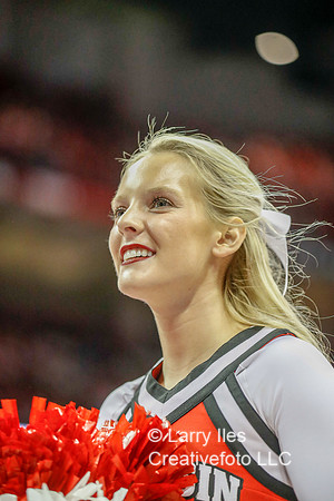 DKI191121017_UW_vs_UWGB