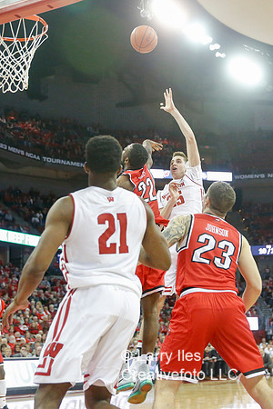 DKI171213006_Wisconsin_Western_Kentucky