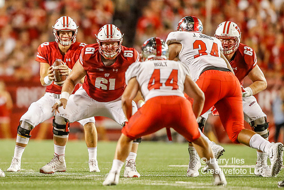 DKI180831020_WKU_at_Wisc_Football