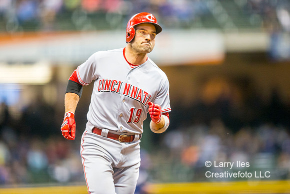 DKI17092704_Brewers_Reds