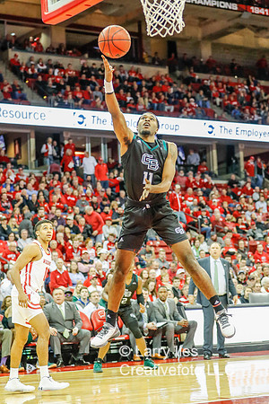 DKI191121015_UW_vs_UWGB